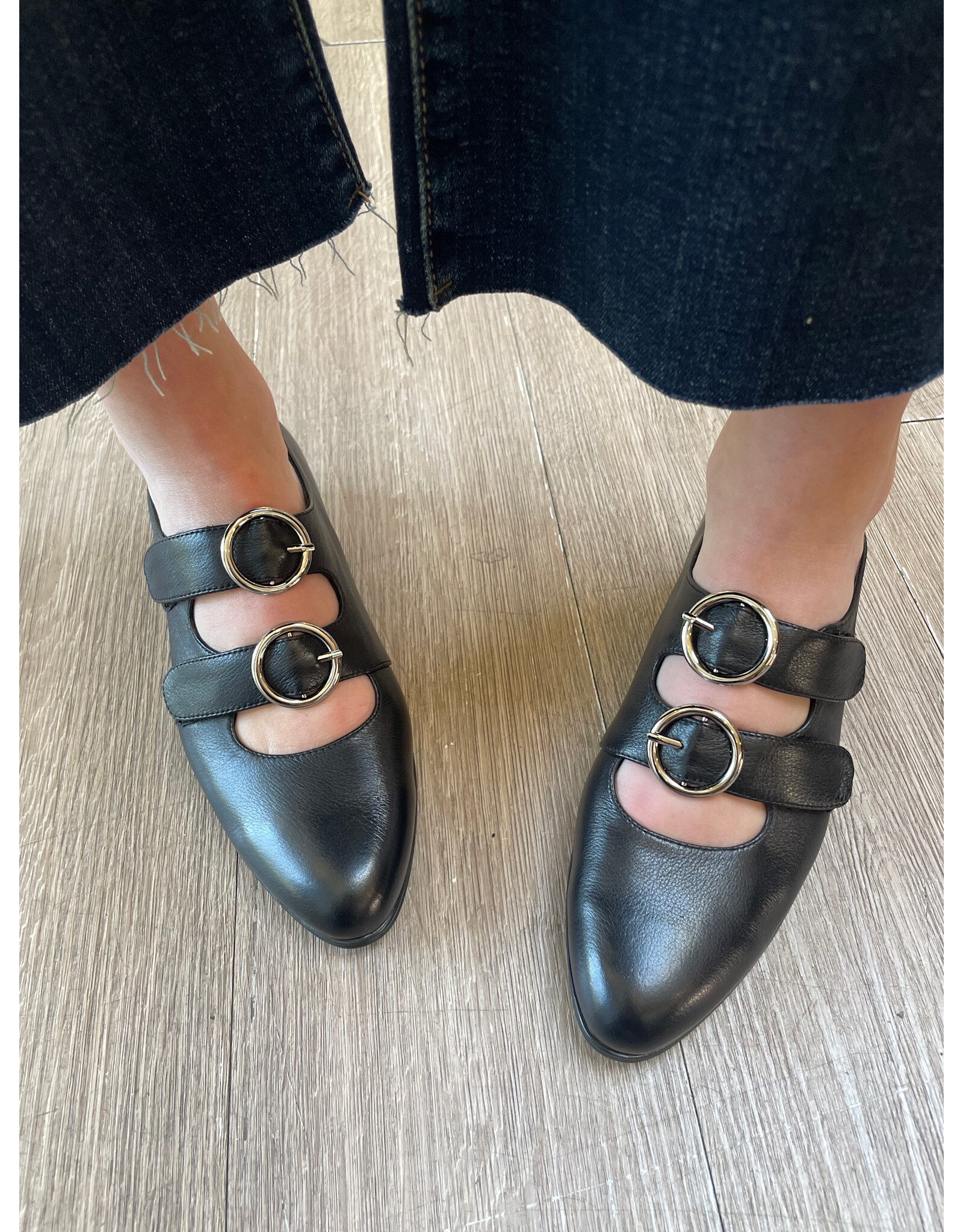 Django and Juliette Django & Juliette - Gifth (Black Leather)