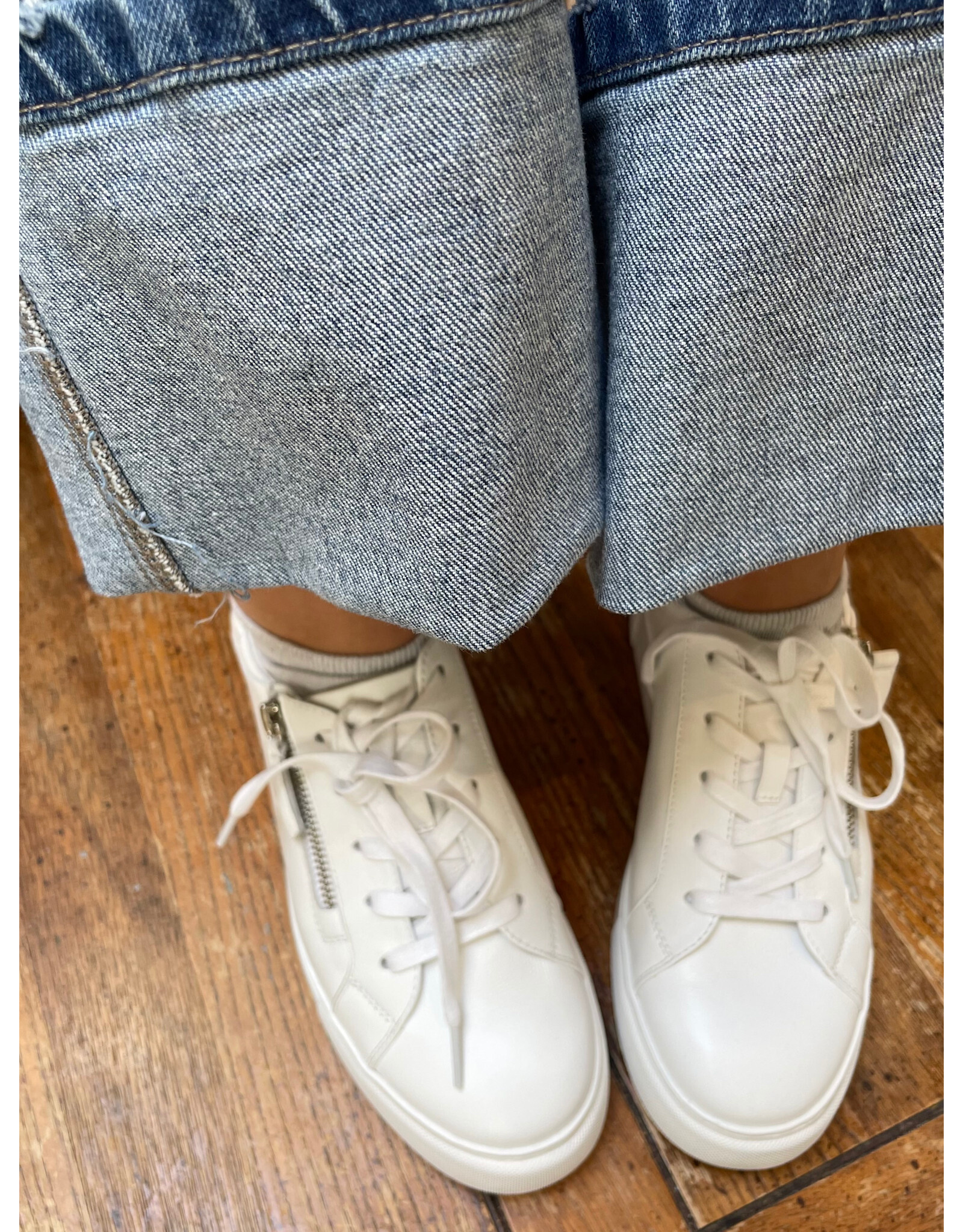 Django and Juliette Django & Juliette - Yurke Platform Sneaker (White Leather)