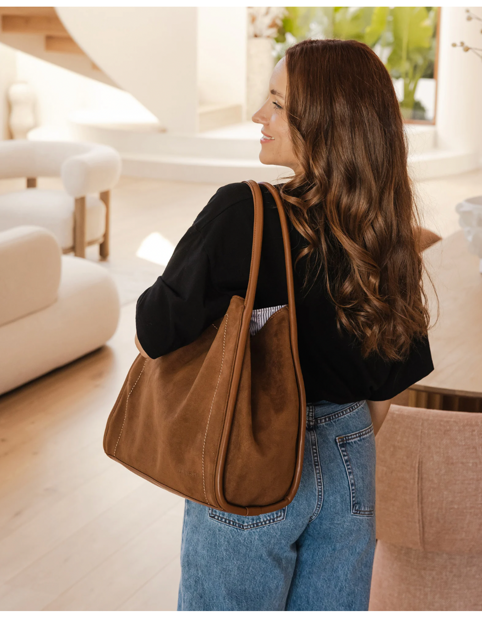 Louenhide Louenhide - Sutton Shoulder Bag (Suede Tan)
