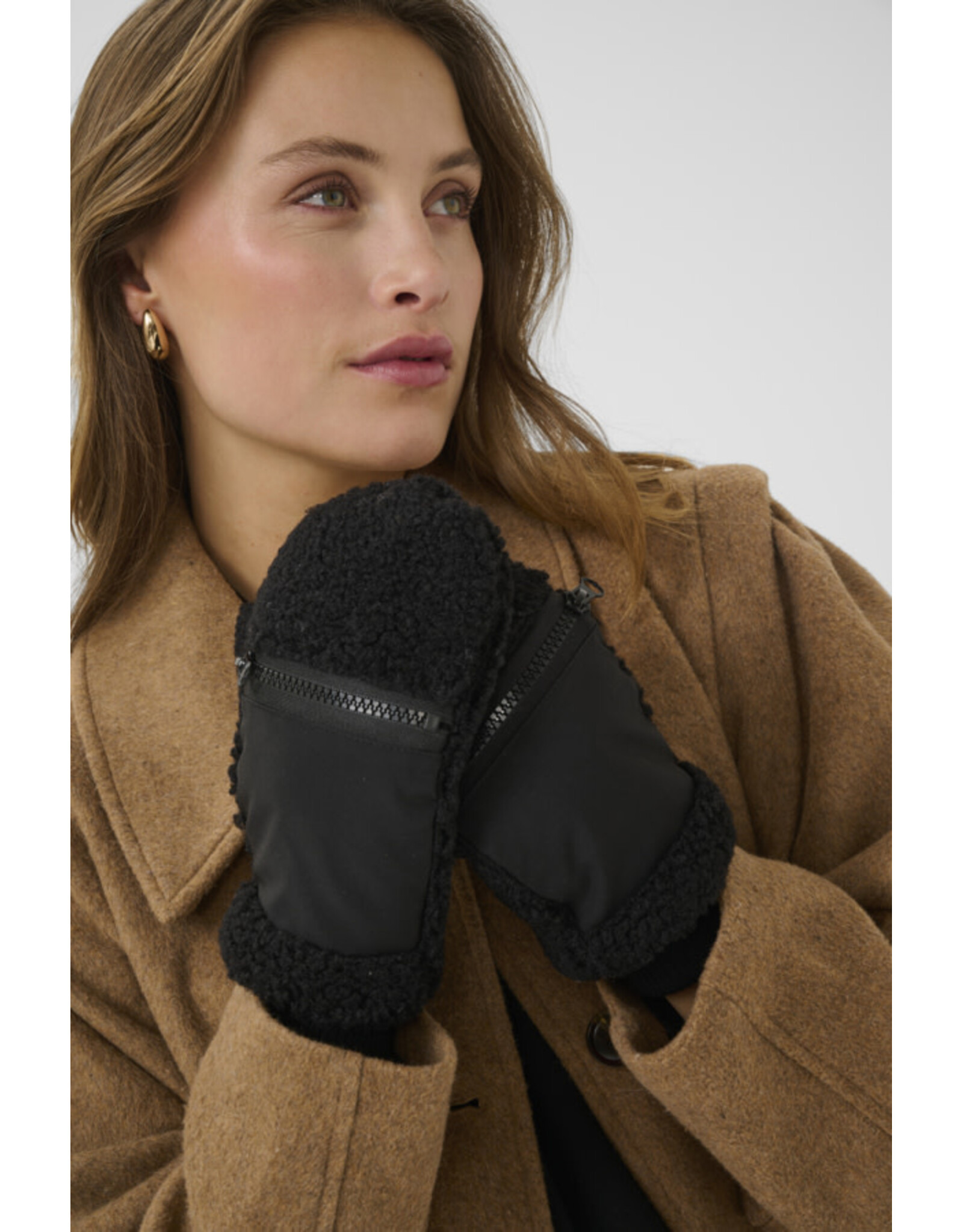Kaffe Kaffe - Lulu Mittens (Black Deep)
