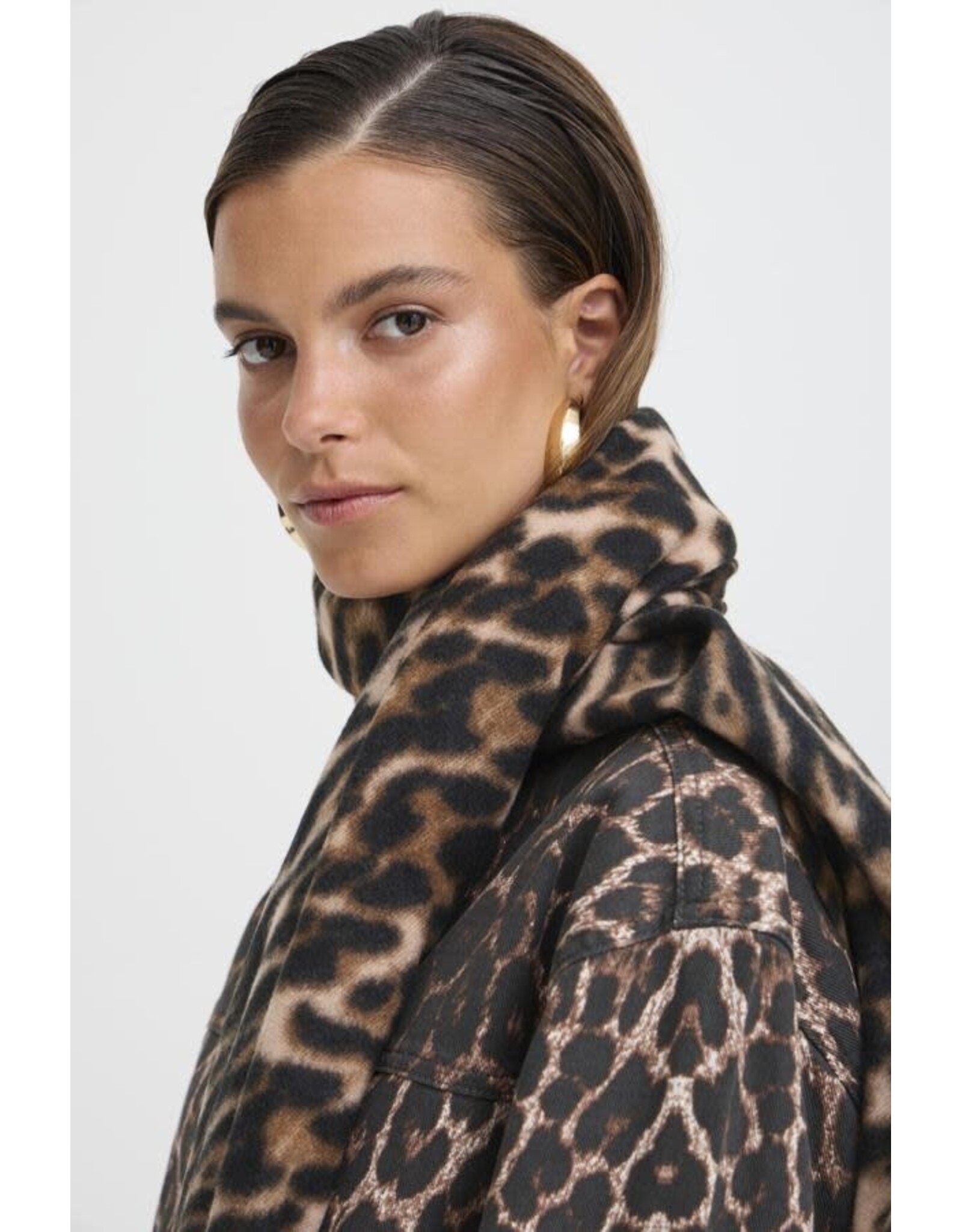 b.young b.young - Leopard Print Scarf