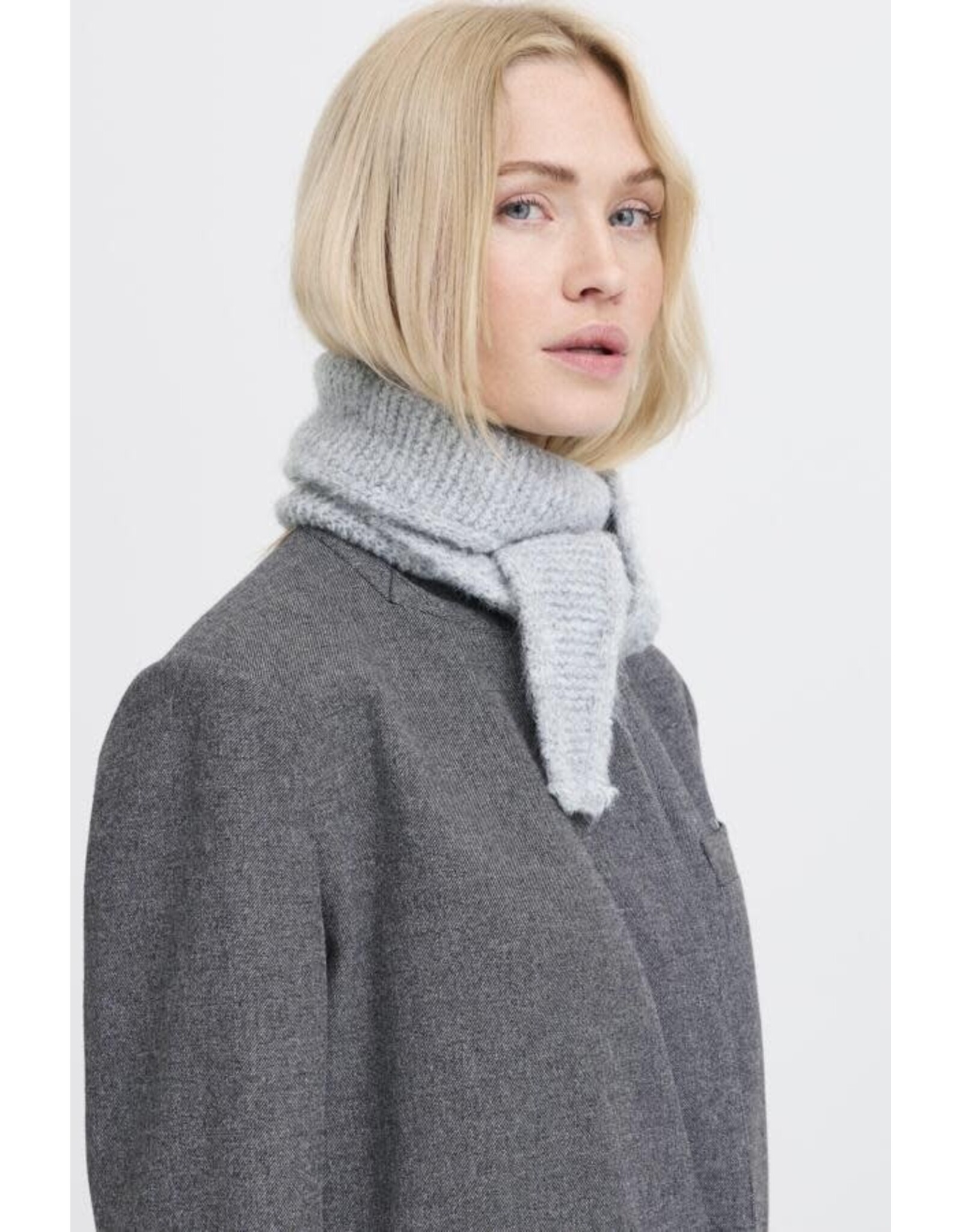 b.young b.young - Valma Narrow Scarf (Light Grey)