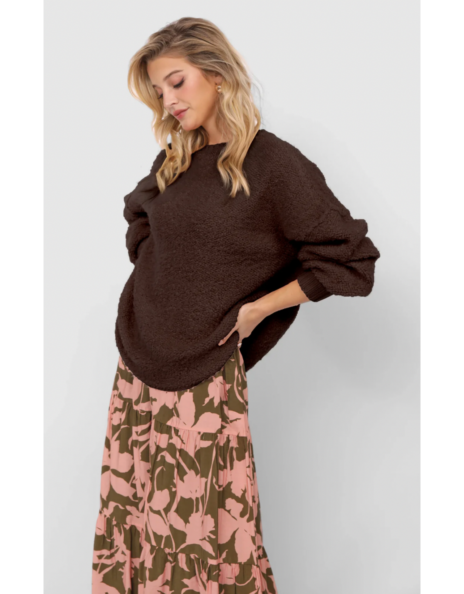Sadie & Sage Sadie & Sage - Karlie Crewneck Pullover (Dark Brown)