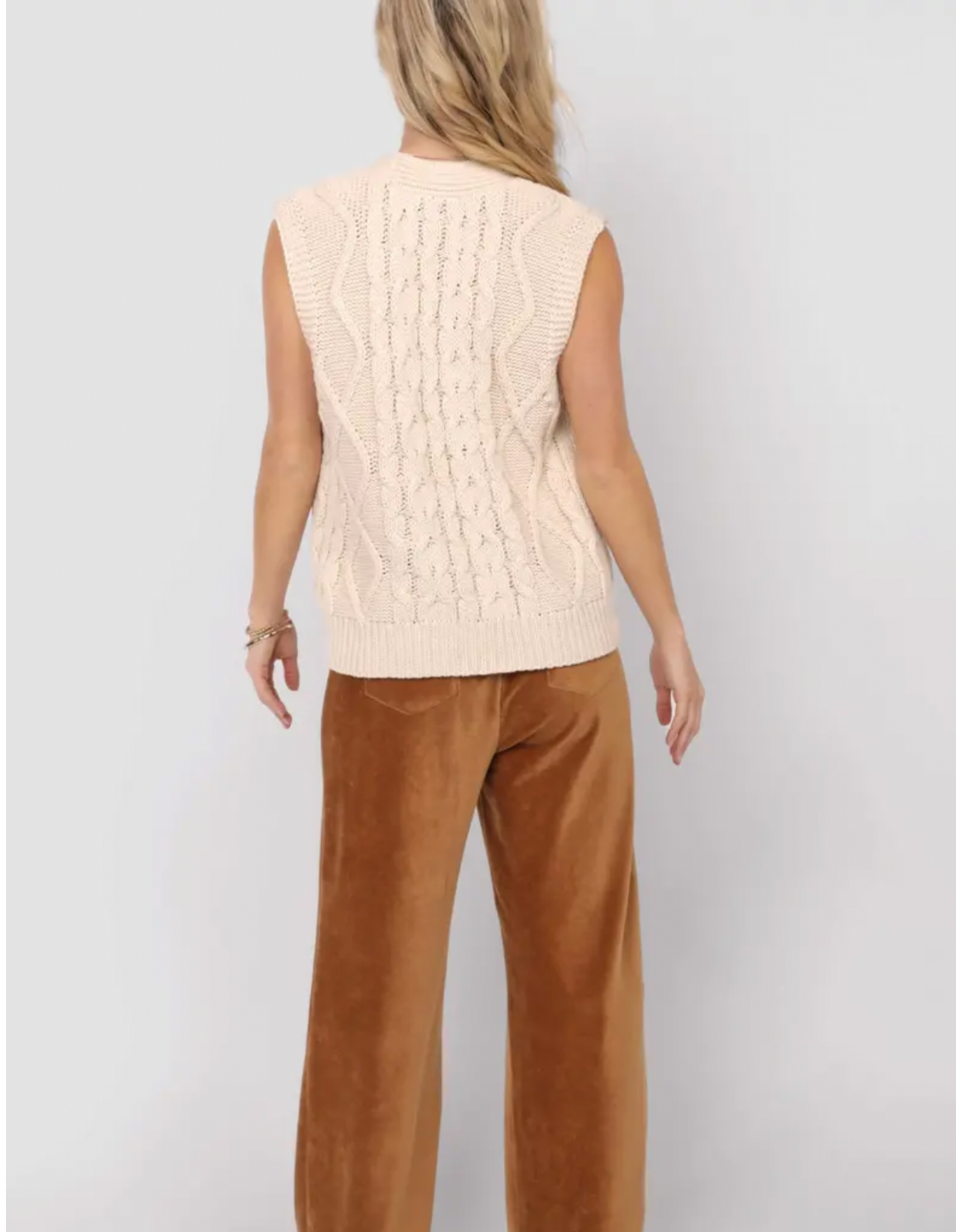 Sadie & Sage Sadie & Sage - Swift Cardigan Vest (Ivory)