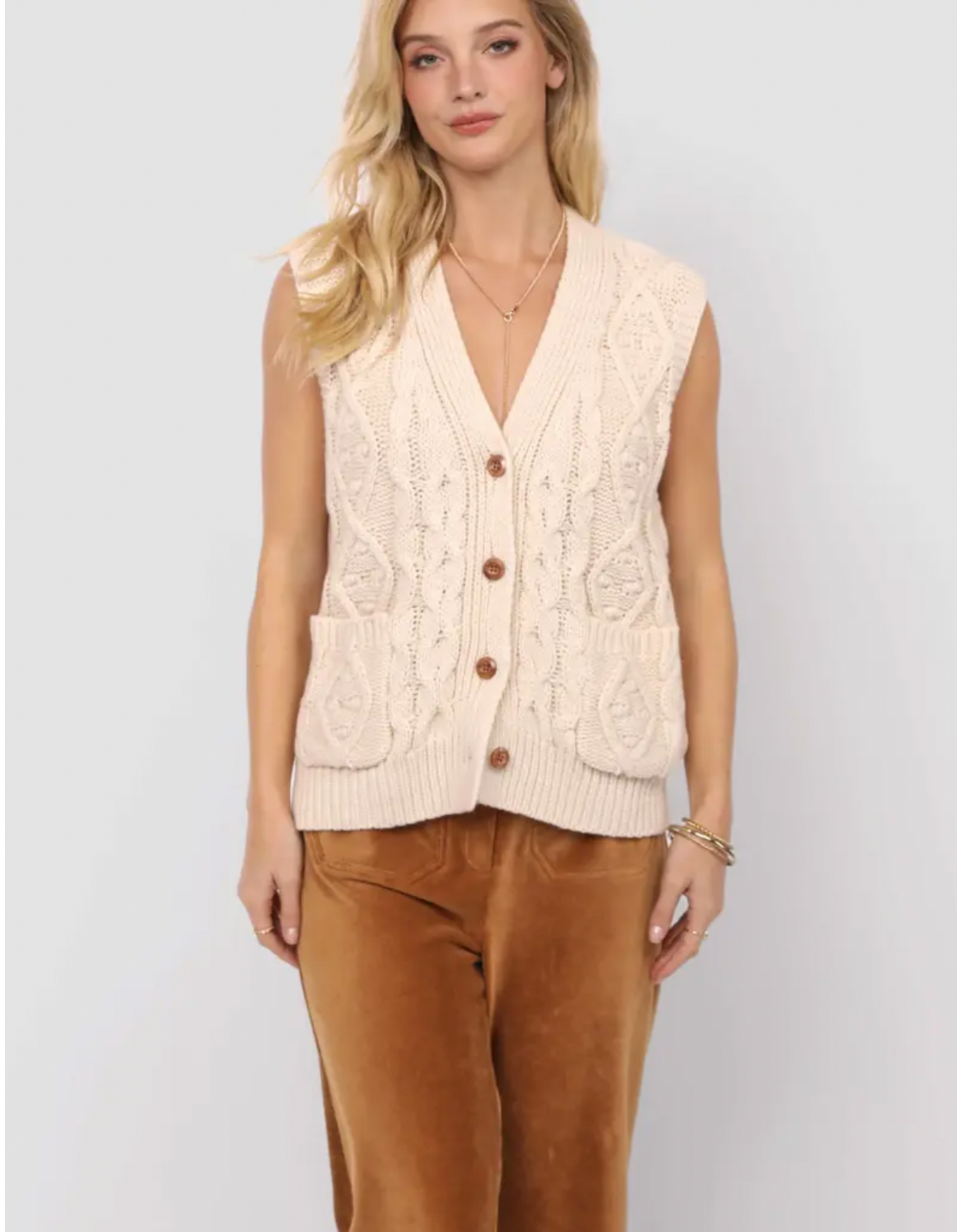 Sadie & Sage Sadie & Sage - Swift Cardigan Vest (Ivory)