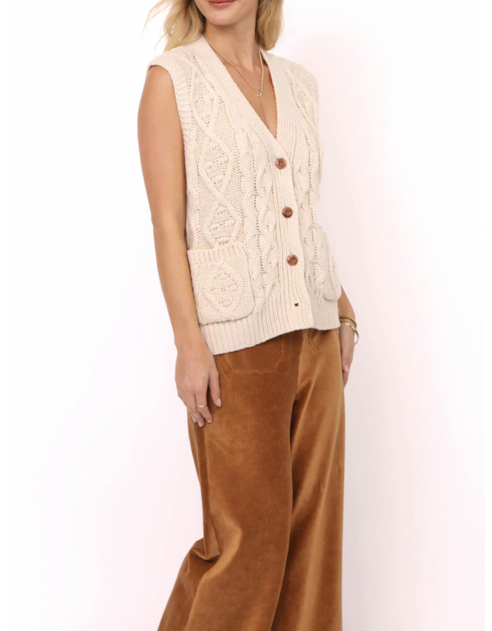 Sadie & Sage Sadie & Sage - Swift Cardigan Vest (Ivory)