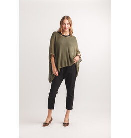 Papillon Papillon - Knit Poncho (Khaki)