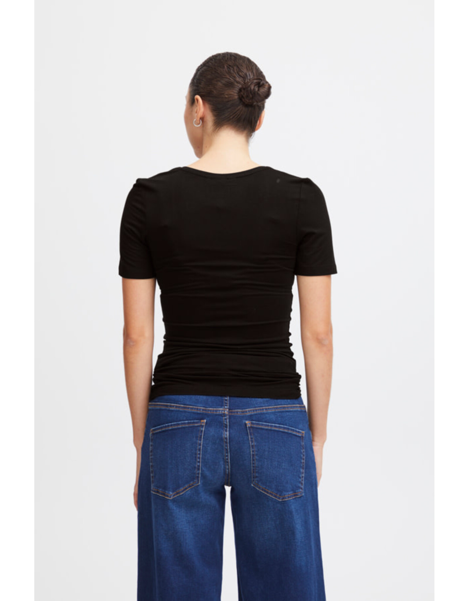 ICHI ICHI - Zola Scoop Neck Tee (Black)