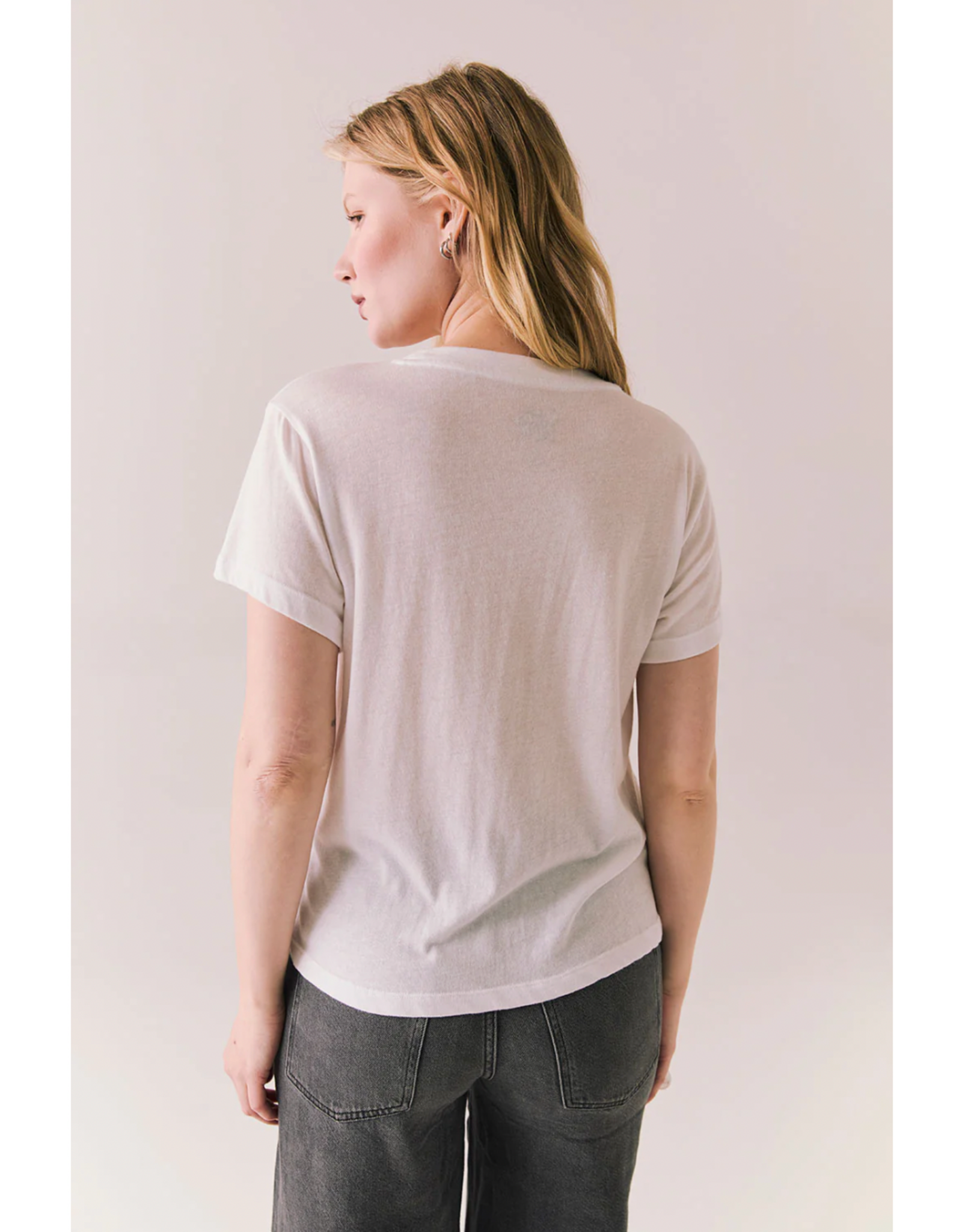 Chaser Chaser - Mon Cheri  (White)