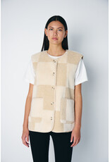 ICHI ICHI - Tonza Checkerboard Sherpa Vest (Fog)