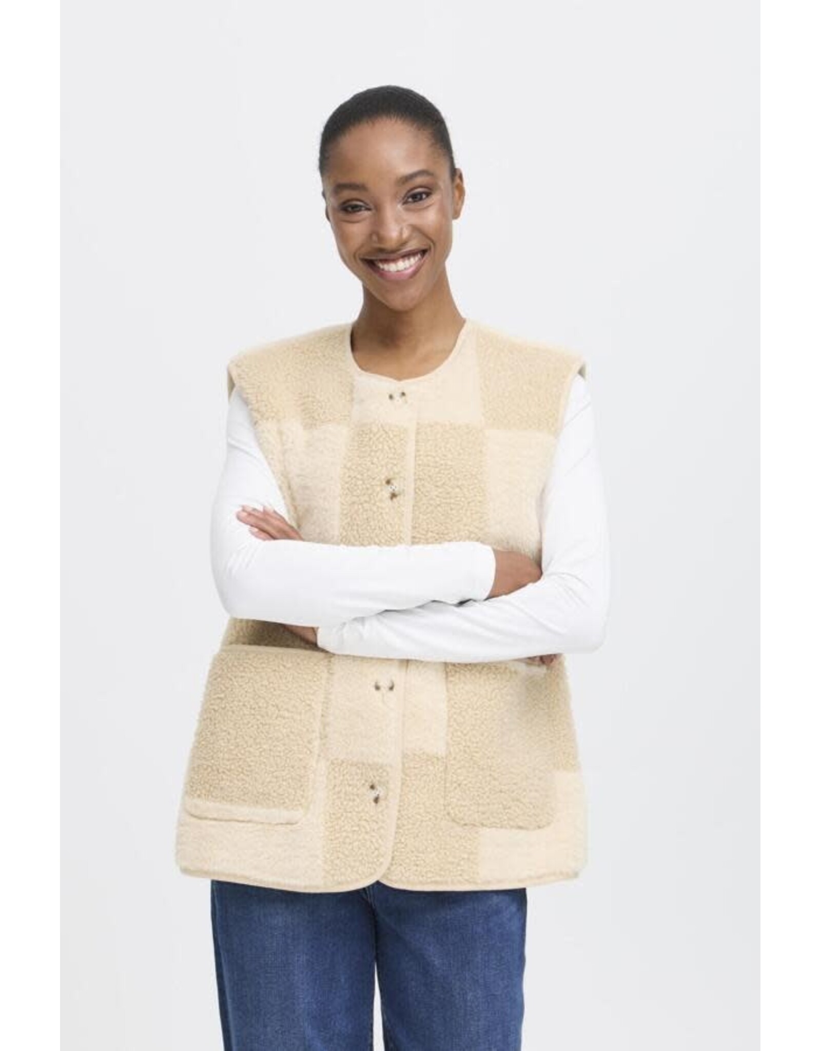ICHI ICHI - Tonza Checkerboard Sherpa Vest (Fog)