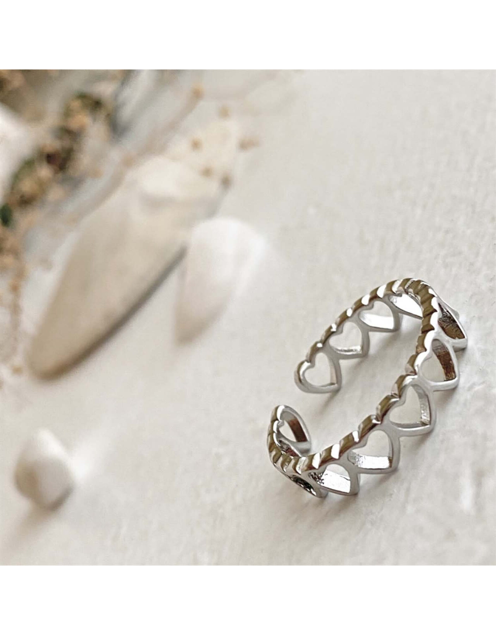 Pika & Bear Pika & Bear - "Love Bites" Heart Chain Ring