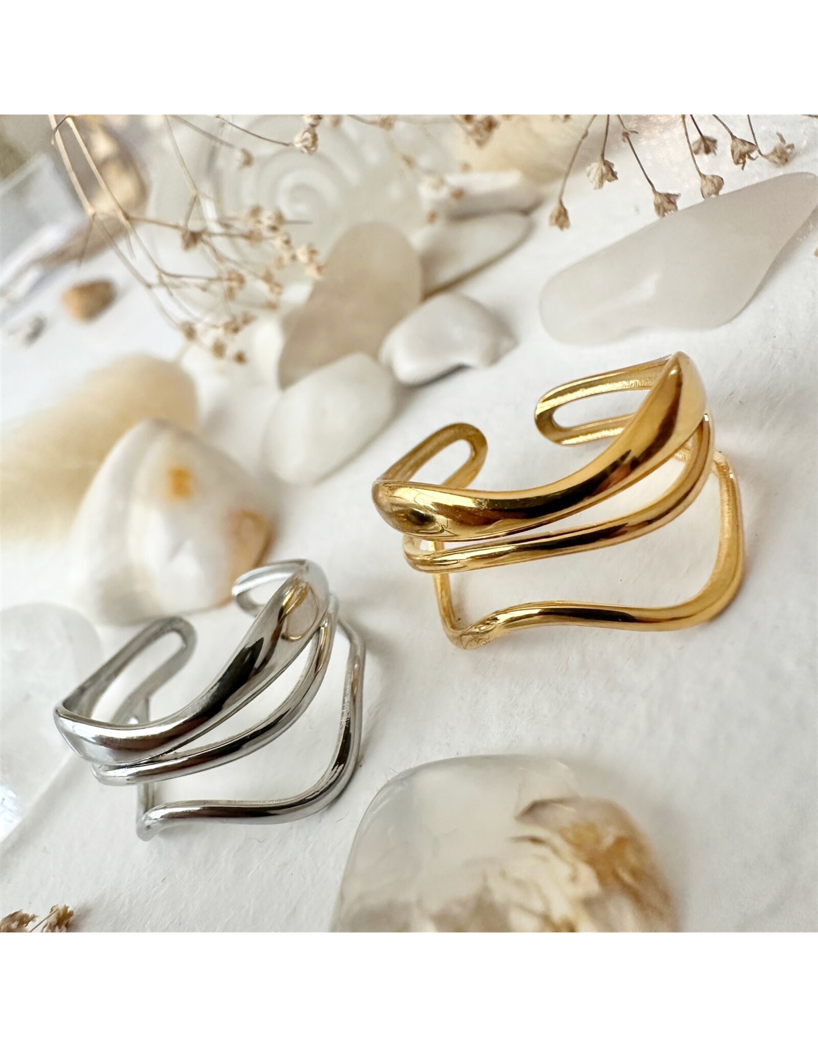 Pika & Bear Pika & Bear - Onda Triple Wavy Adjustable Ring