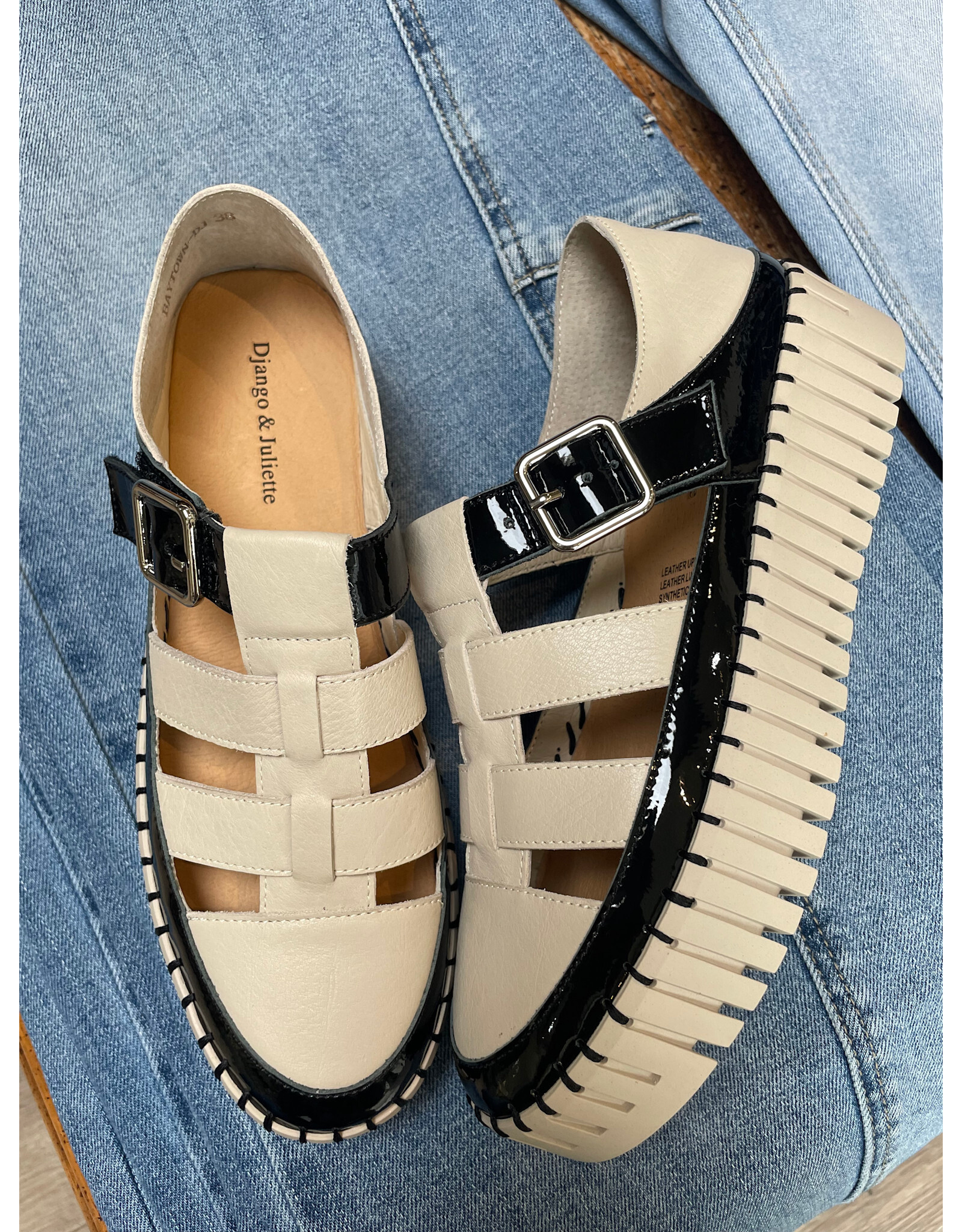 Django and Juliette Django & Juliette - Baytown (Black - Almond)