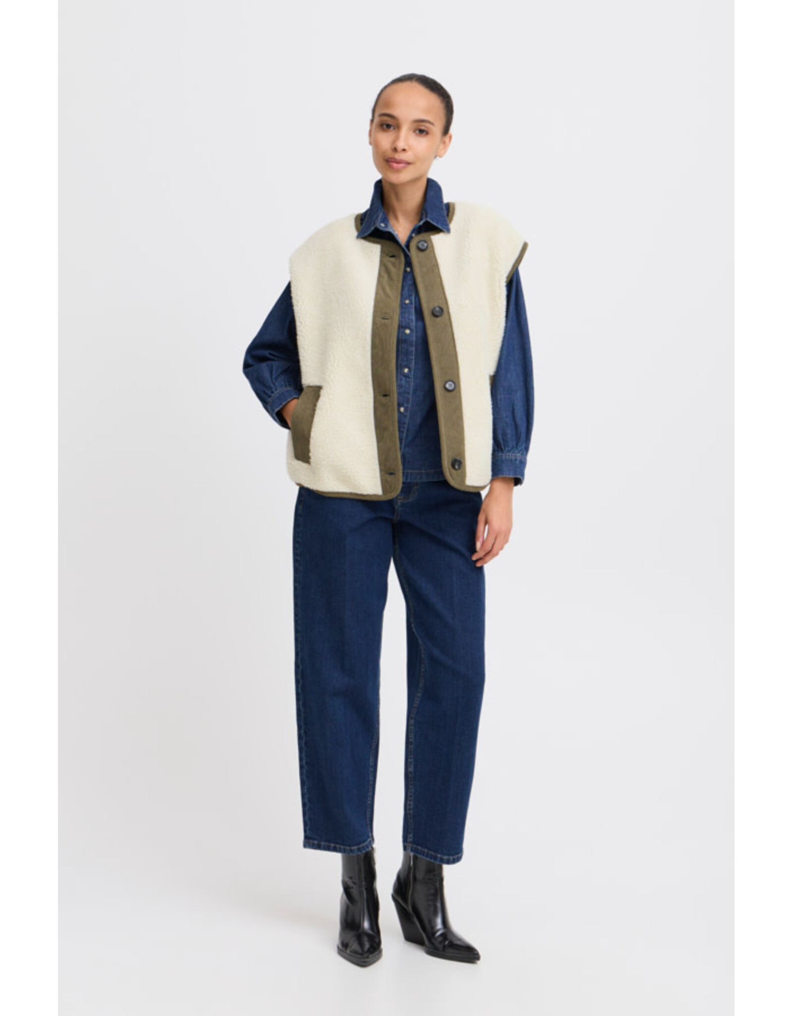 b.young b.young - Cotty Waistcoat (Birch)