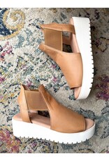 Django and Juliette Django & Juliette - Ozie (Tan / White Sole)