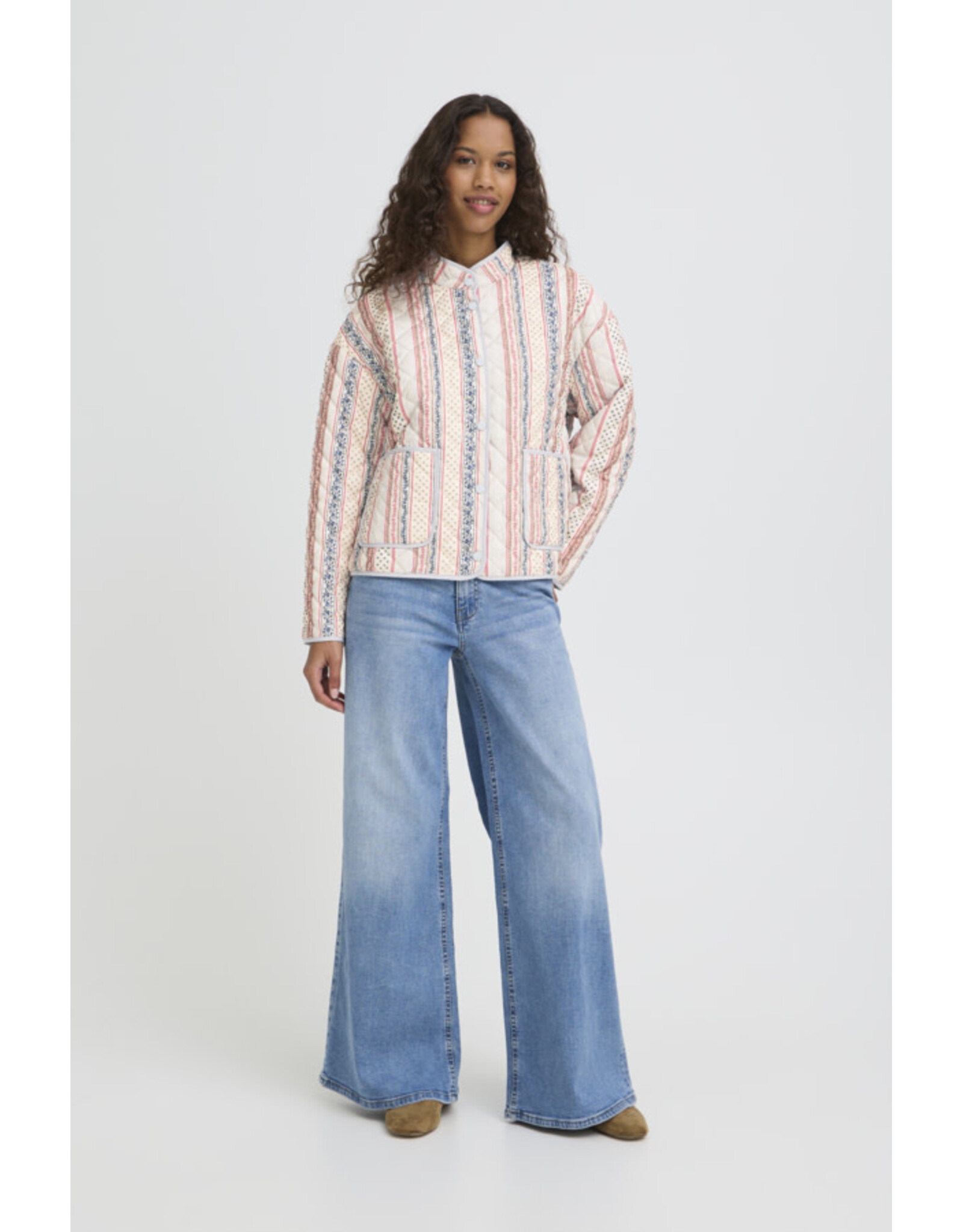 ICHI ICHI - Livanta Quilted Jacket (Teaberry)