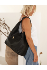 Louenhide Louenhide - Avery Shoulder Bag (Black)