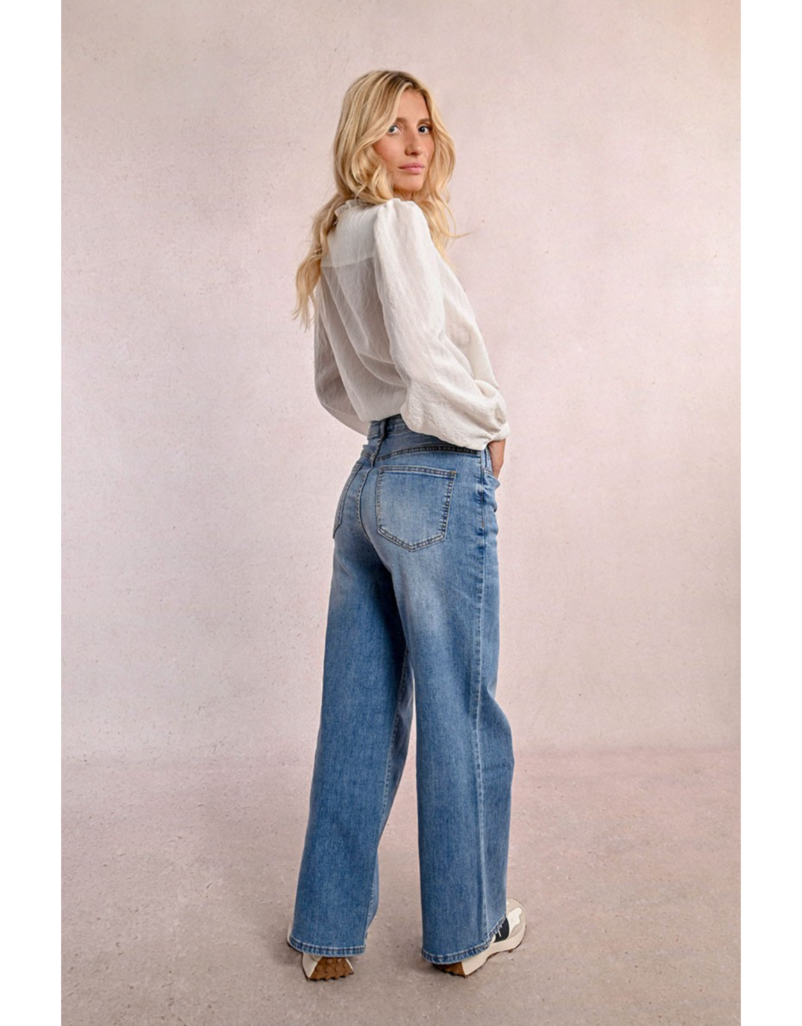 Molly Bracken Molly Bracken - High Waisted Wide leg jeans (Denim Blue)