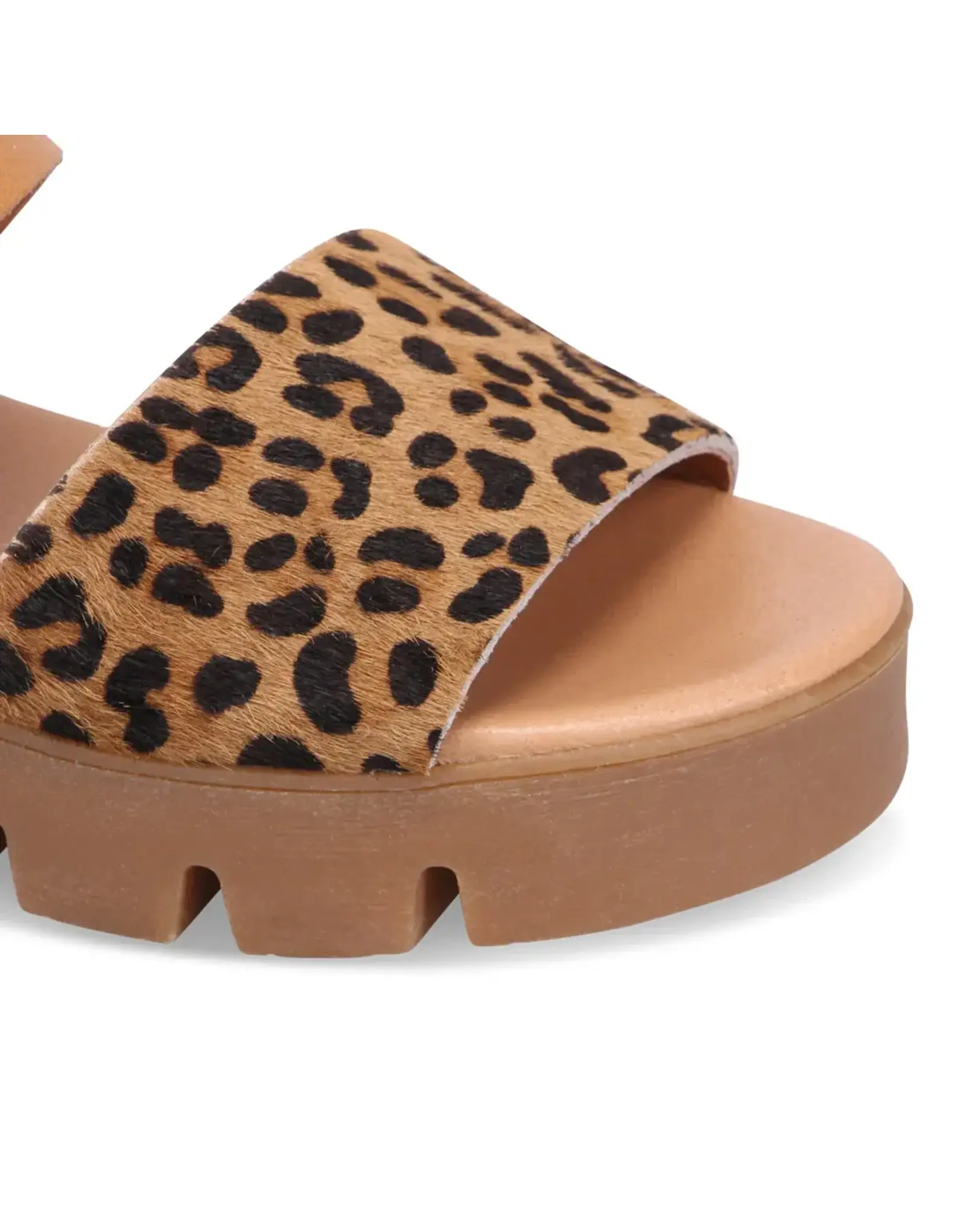 Django and Juliette Django & Juliette - Runar (Tan Leopard / Dark Tan Pony Leather)