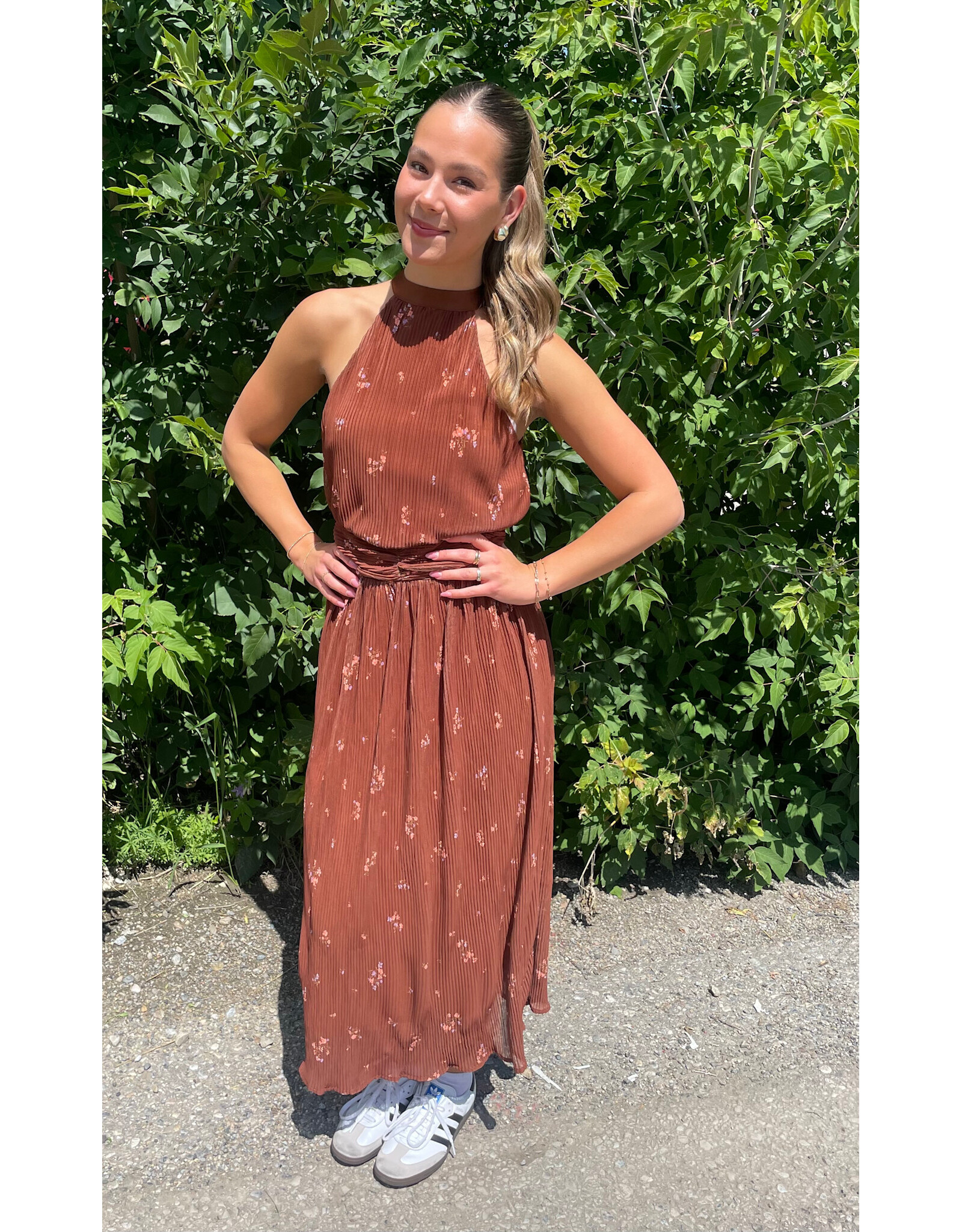 Sadie & Sage Sadie & Sage - Last Dance Tieback Midi Dress (Brown)