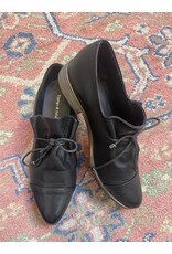 Django and Juliette Django & Juliette - Kotty (Black Leather)