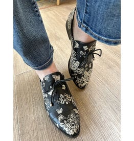 Django and Juliette Django & Juliette - Kotty (Black / Milk Floral Leather)