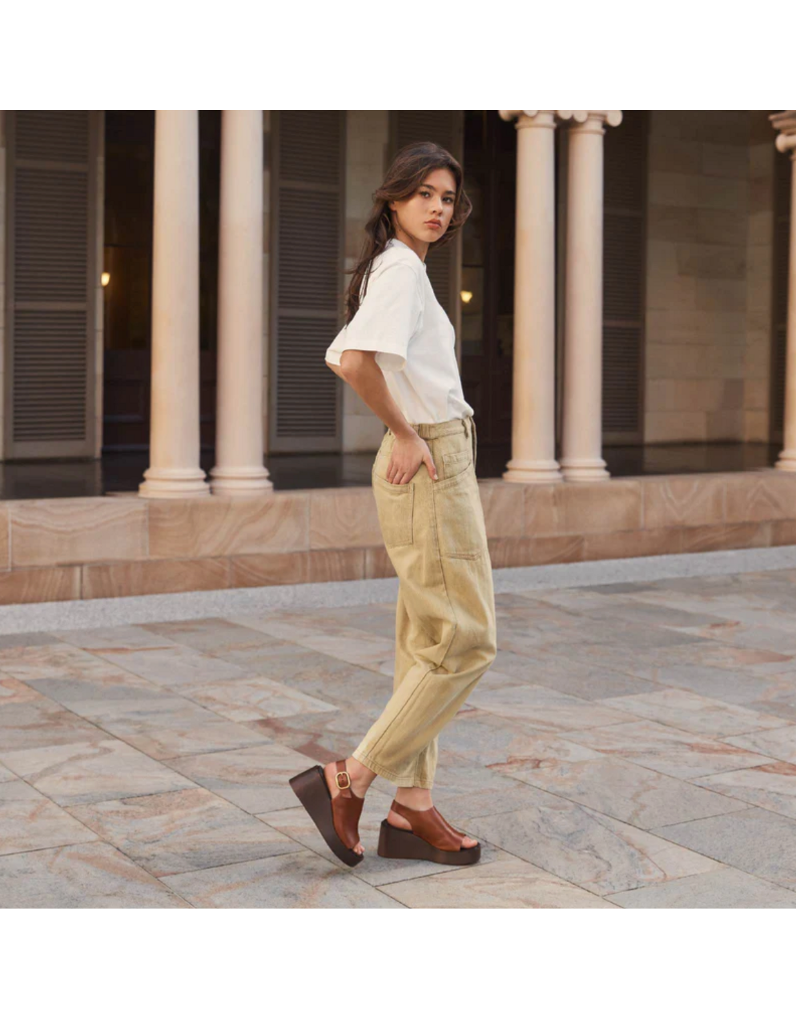 EOS EOS - Arani (Brandy)