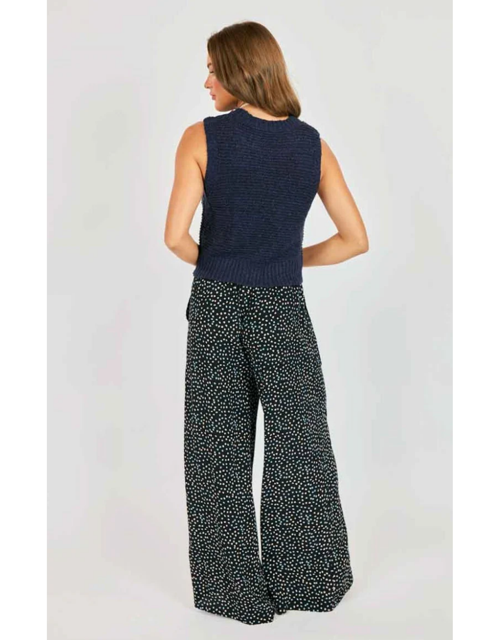 Sadie & Sage Sadie & Sage - Tegan Sweater Vest (Navy)