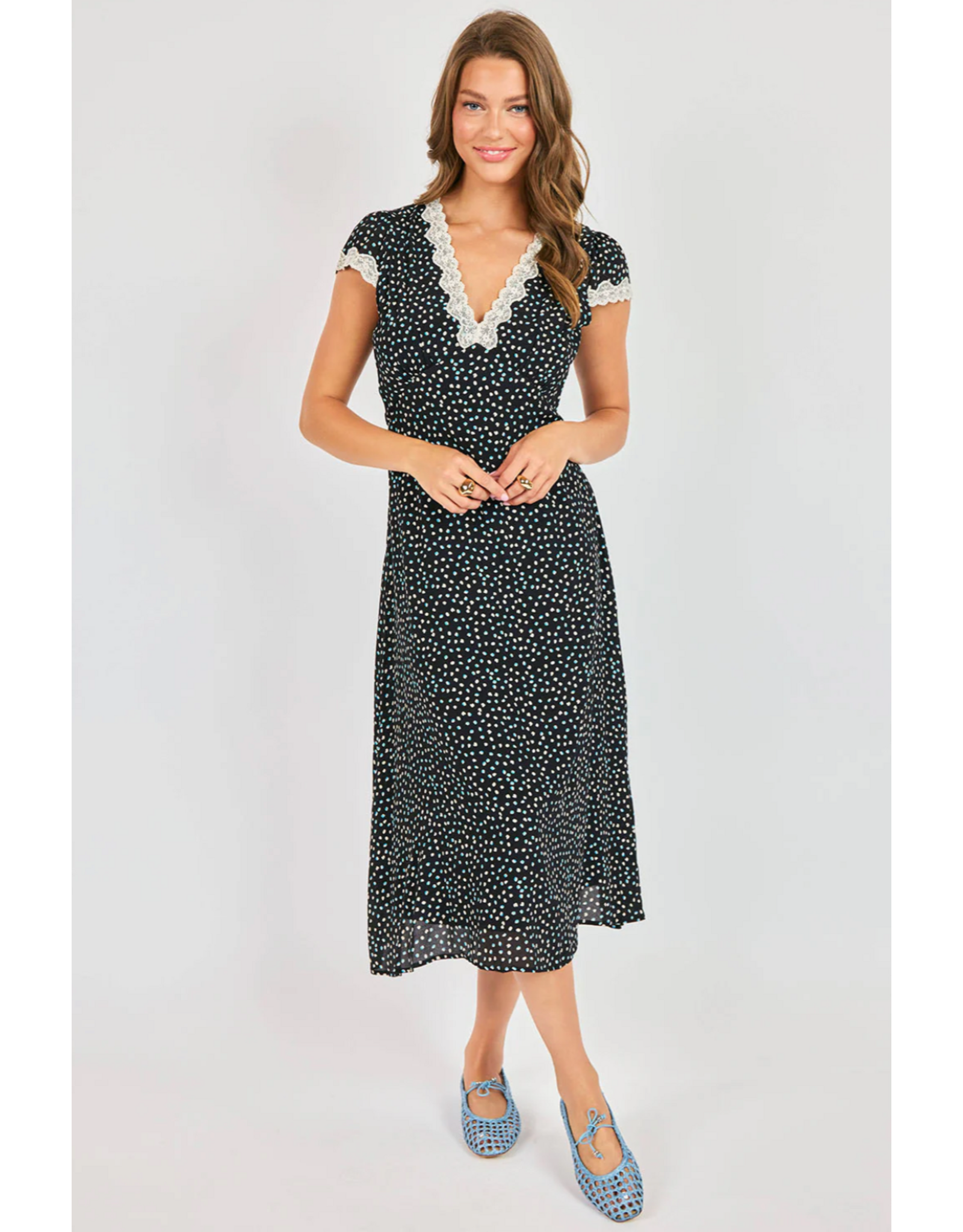 Sadie & Sage Sadie & Sage - New Romance Midi Dress (Midnight)