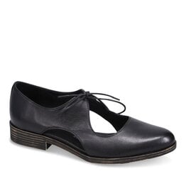 Django and Juliette Django & Juliette - Keeria (Black Leather)