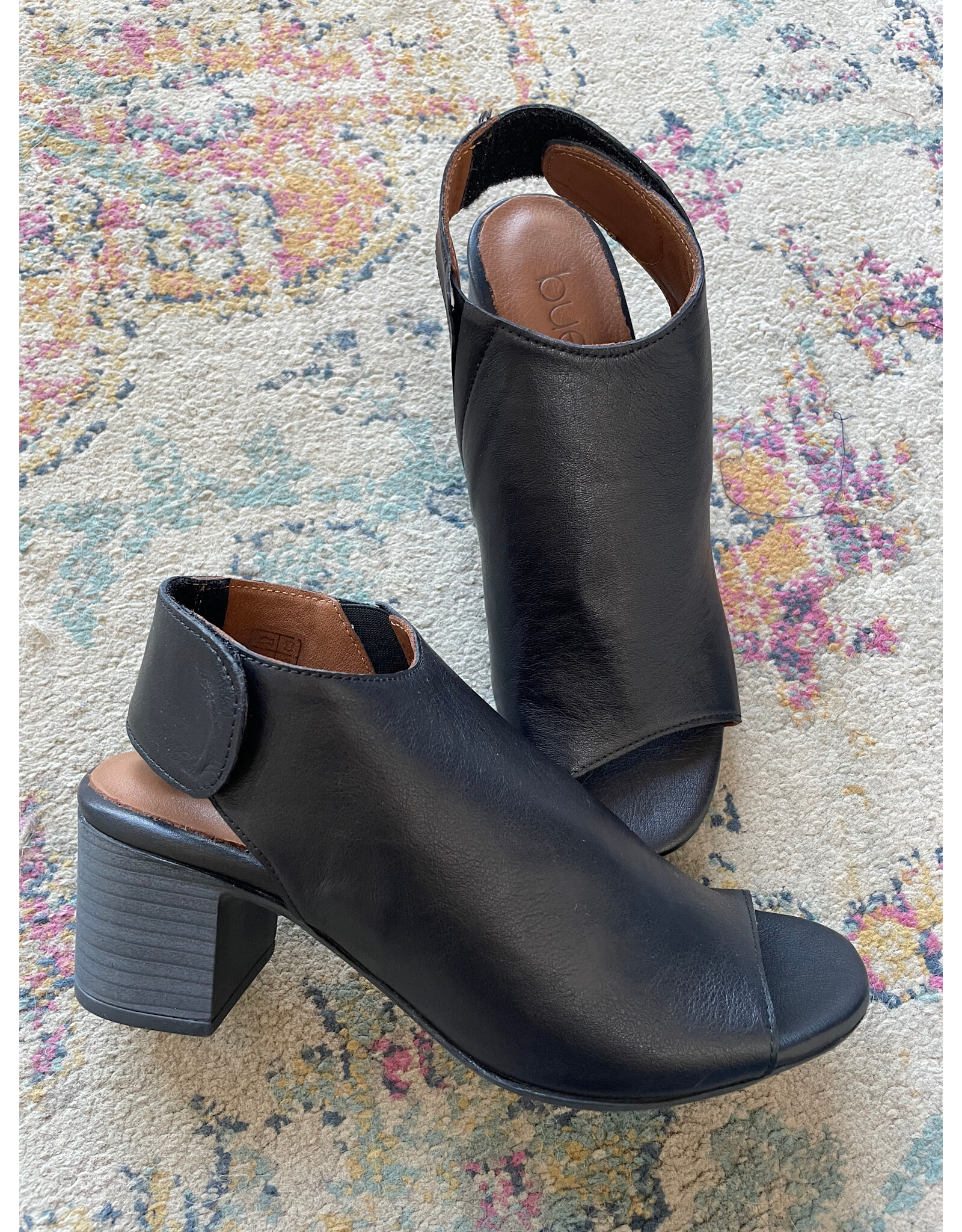 Bueno Bueno - Rachel (Black)