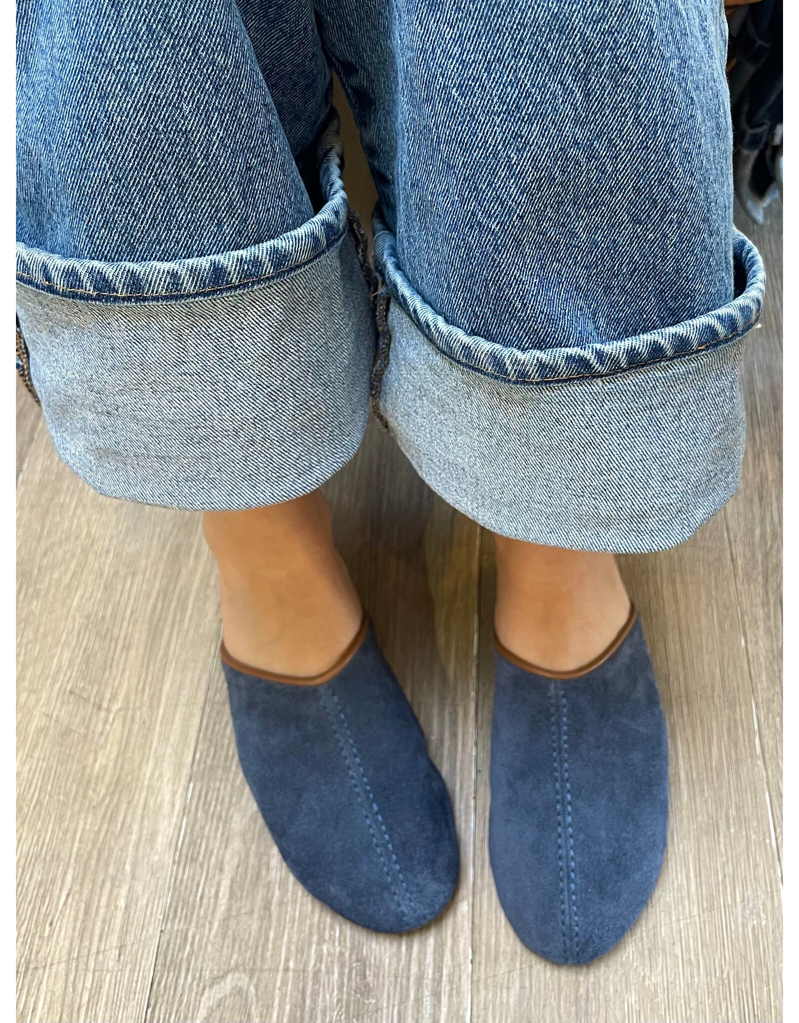 Bueno Bueno - Andrea Mule (Indigo)