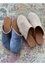 Bueno Bueno - Andrea Mule (Grey)