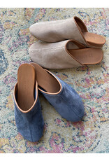 Bueno Bueno - Andrea Mule (Grey)