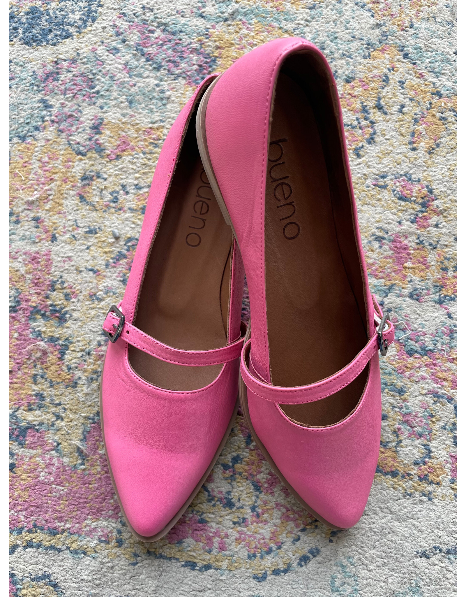 Bueno Bueno - Bobbi (Bubblegum)