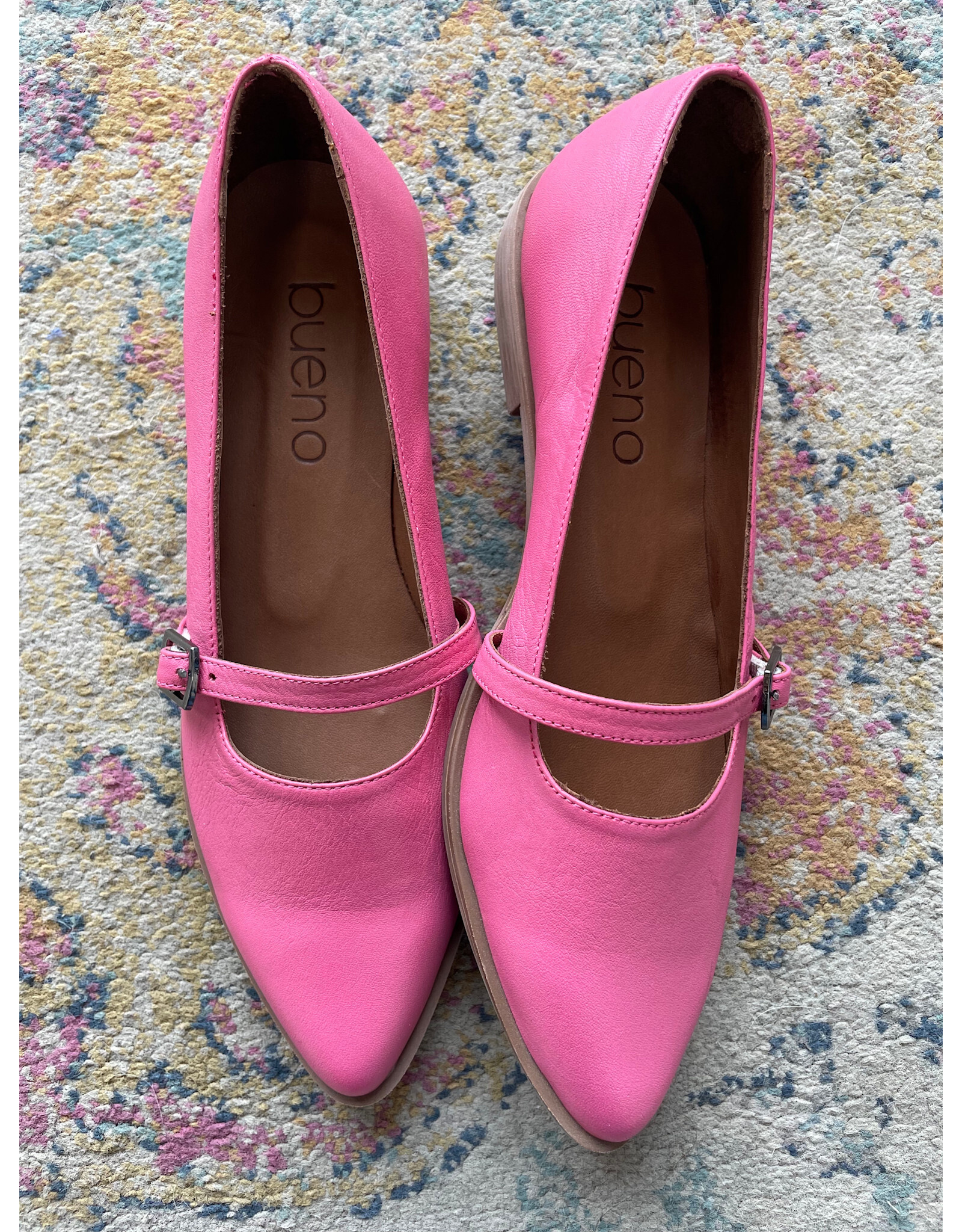 Bueno Bueno - Bobbi (Bubblegum)