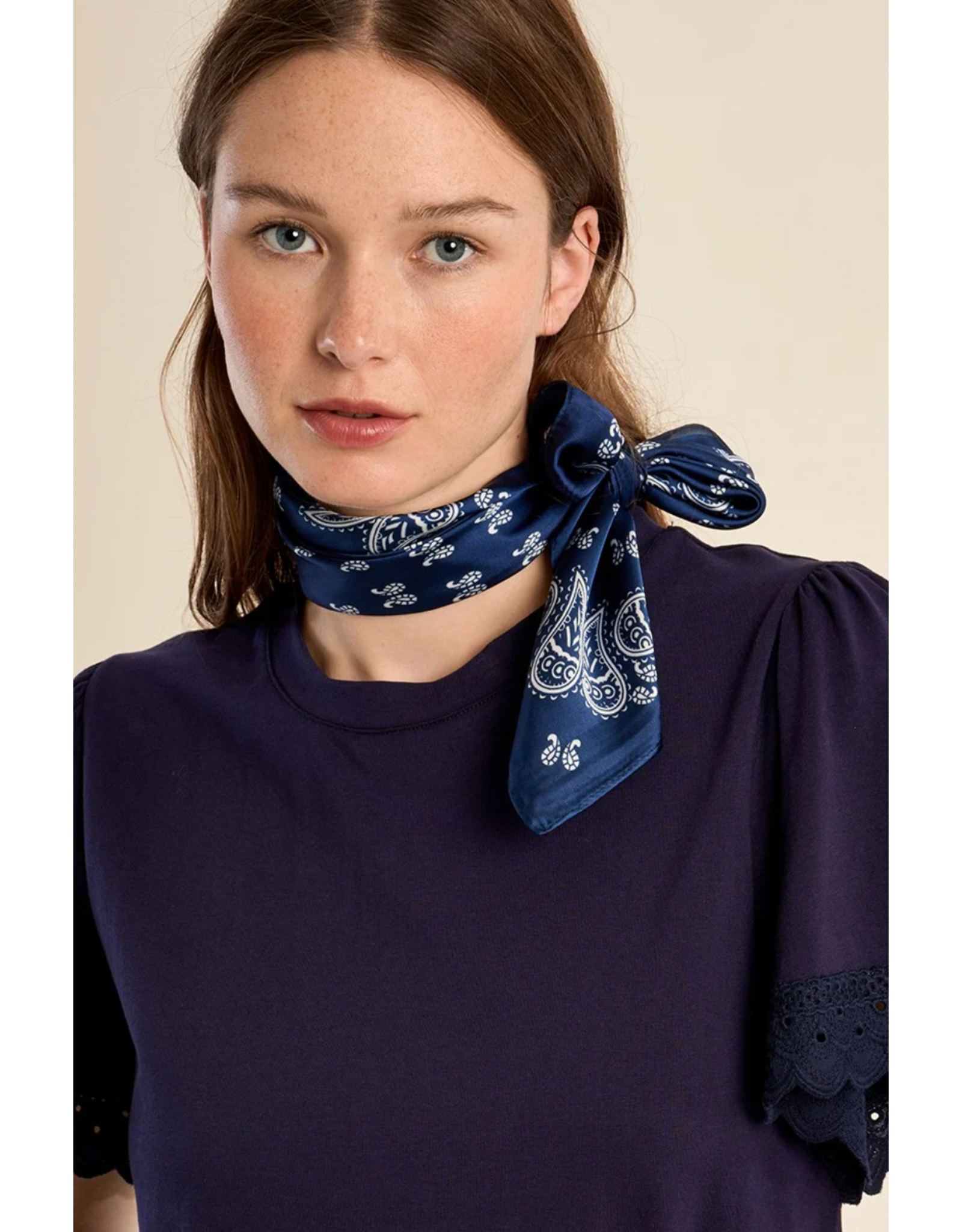 Molly Bracken Molly Bracken - Handkerchief Print Bandana (Blue)