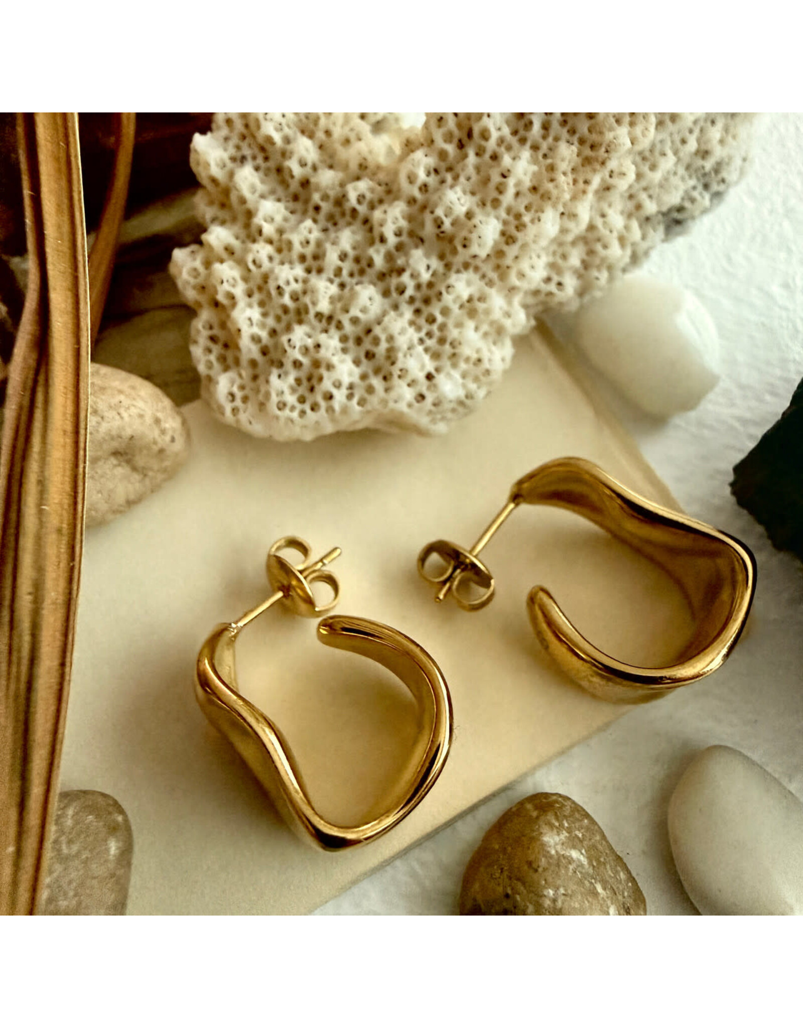 Pika & Bear Pika & Bear - "Moore" Textured Hoop Earrings