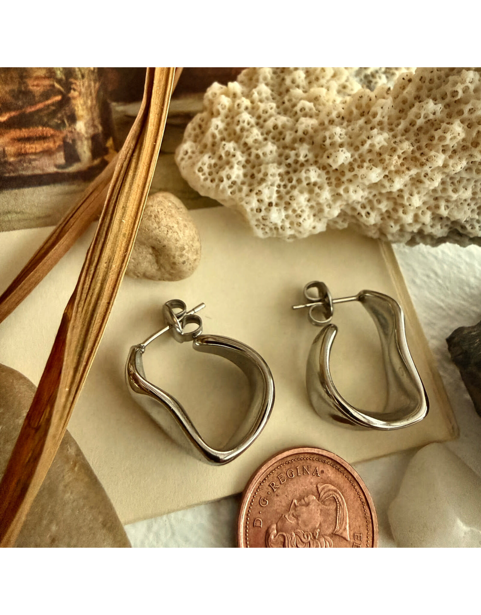 Pika & Bear Pika & Bear - "Moore" Textured Hoop Earrings