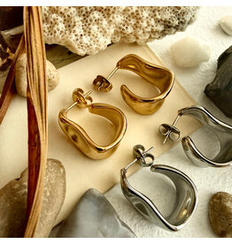 Pika & Bear Pika & Bear - "Moore" Textured Hoop Earrings