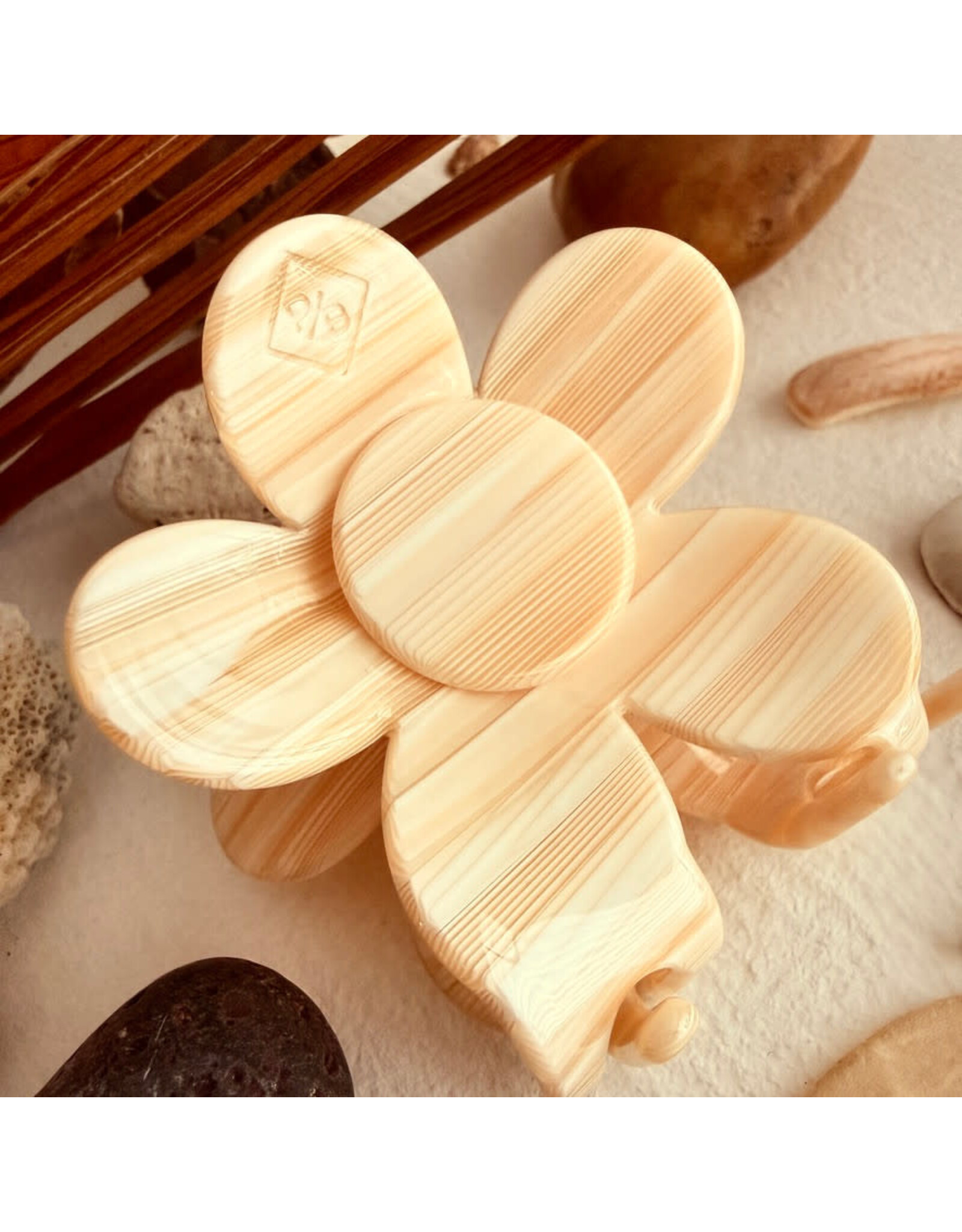 Pika & Bear Pika & Bear - "Flower Power" Flower Hair Claw