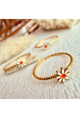 Pika & Bear Pika & Bear - "Daisy Jane" Enamelled Daisy Ring in Gold