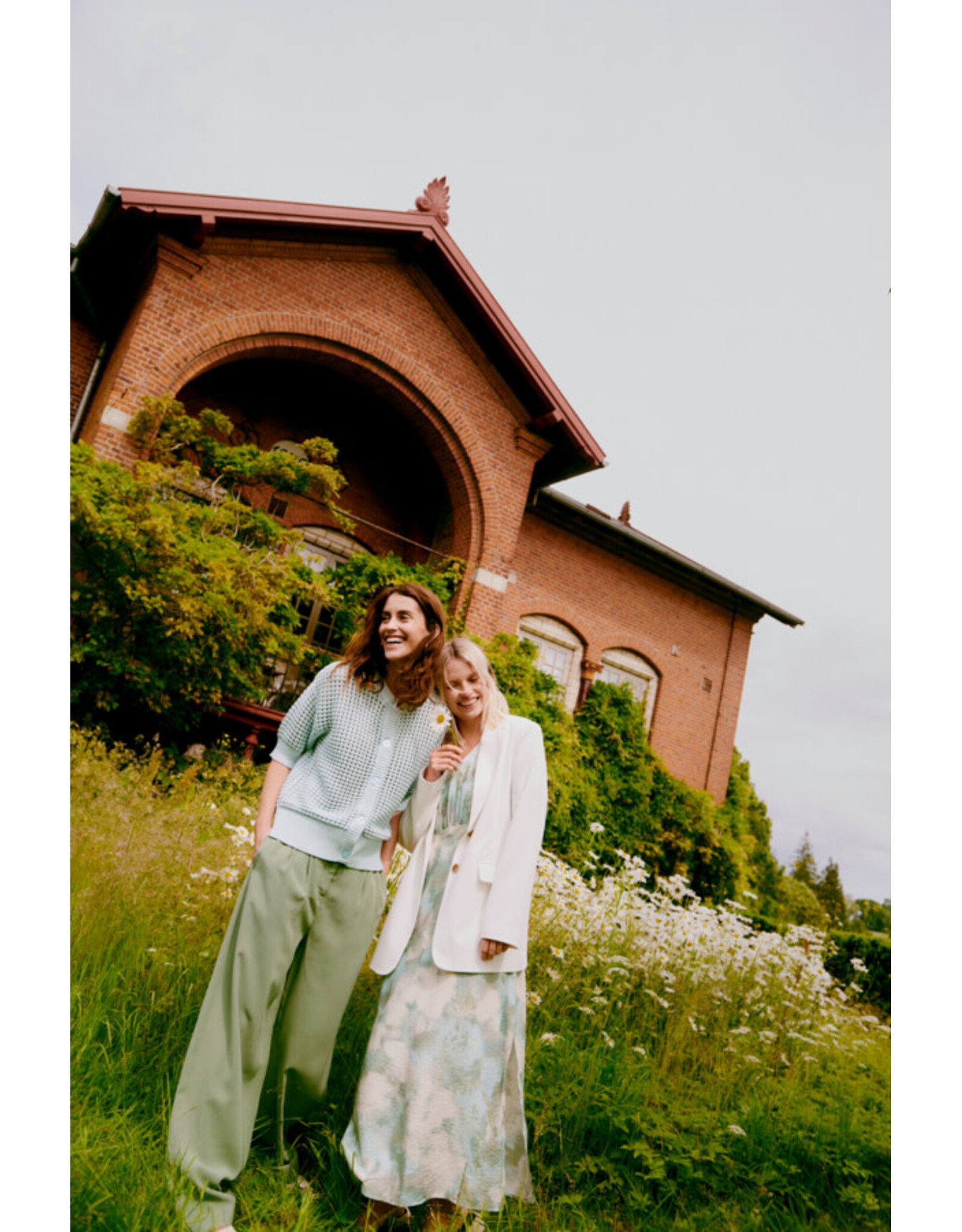 b.young b.young - Magio Short Sleeve Cardigan (Blue Haze)