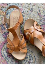 Miz Mooz Miz Mooz - Telly (Brandy)