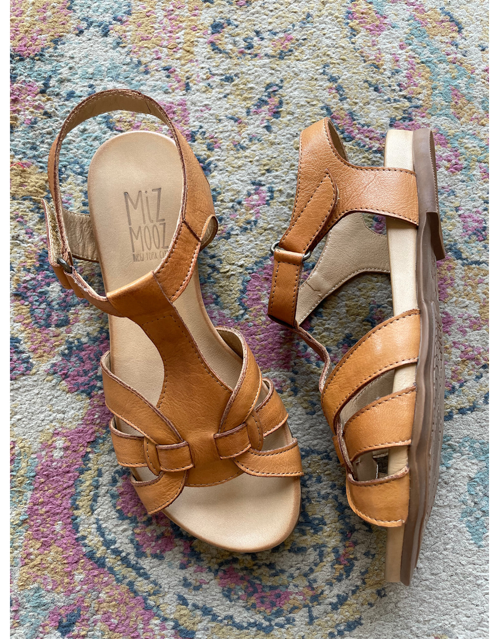 Miz Mooz Miz Mooz - Telly (Brandy)