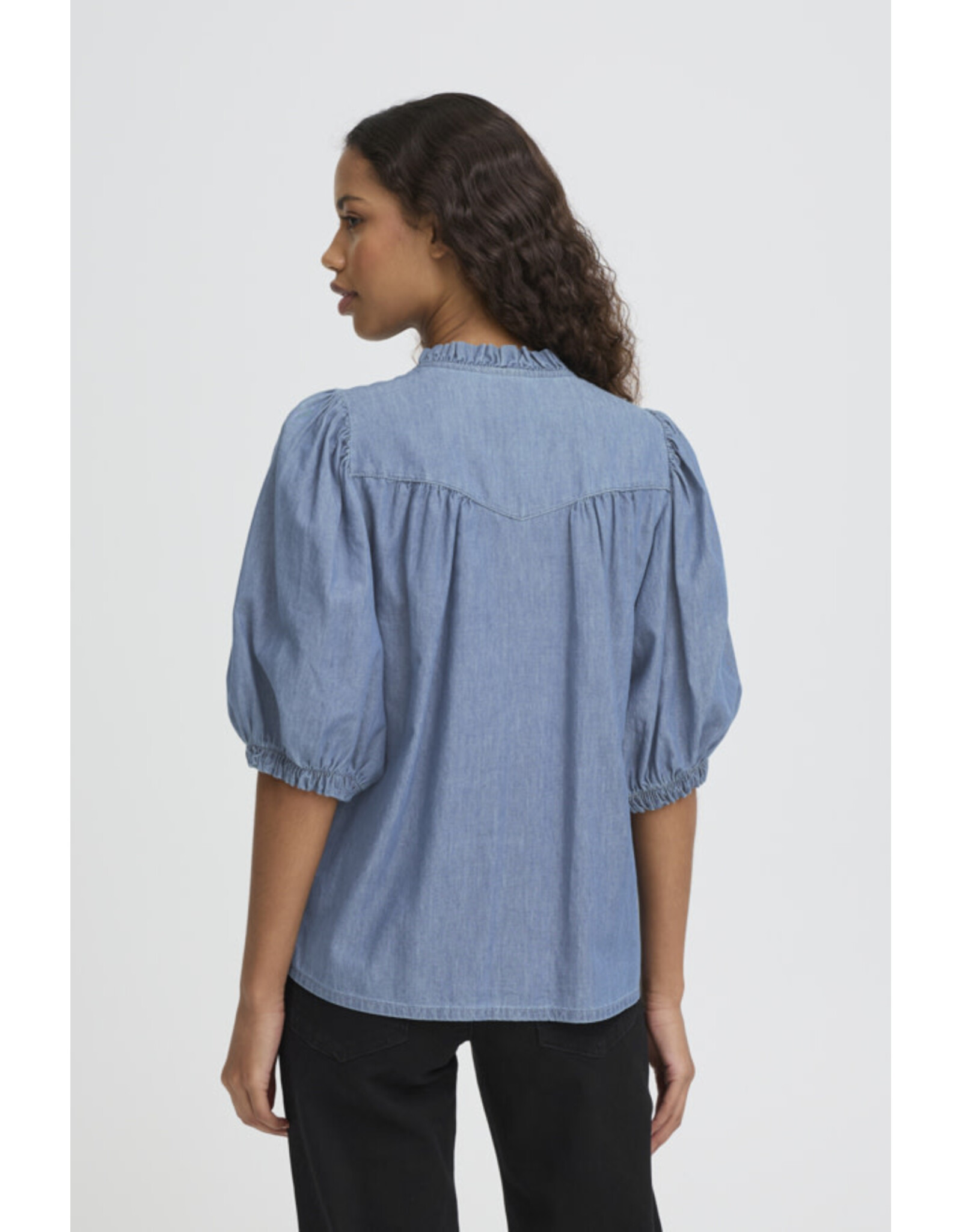ICHI ICHI - Ancey Chambray Button Up Top (Washed Medium Blue)