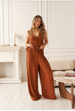 Dailystory Dailystory - Hollie Textured Sleeveless Top (Cognac)