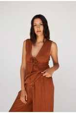 Dailystory Dailystory - Hollie Textured Sleeveless Top (Cognac)