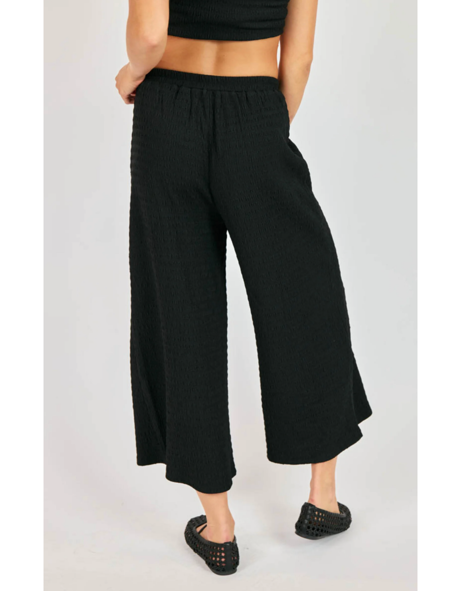 Sadie & Sage Sadie & Sage - Howdy Honey Textured Pants (Black)